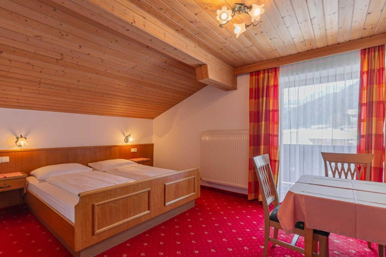 Pension Bartlhof Лермос Экстерьер фото