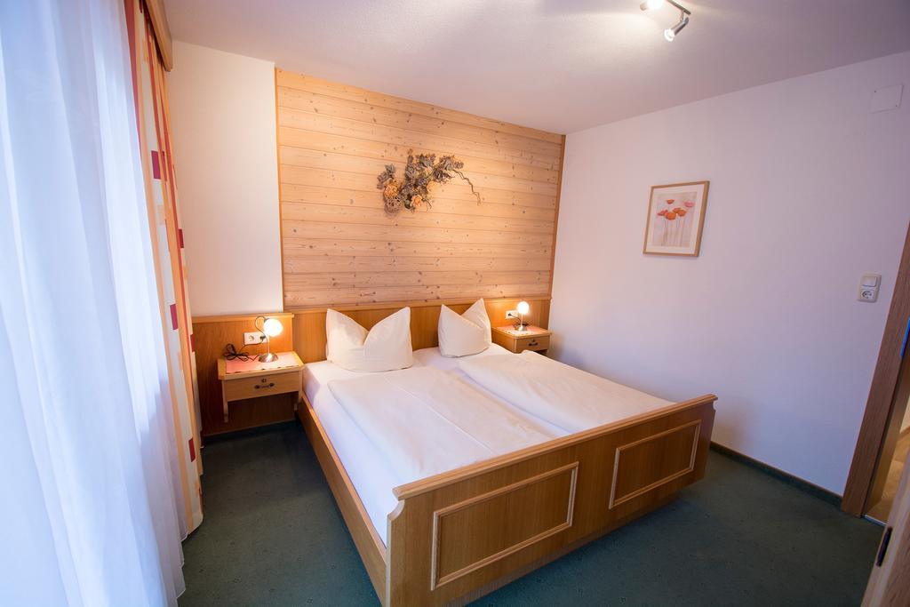Pension Bartlhof Лермос Экстерьер фото